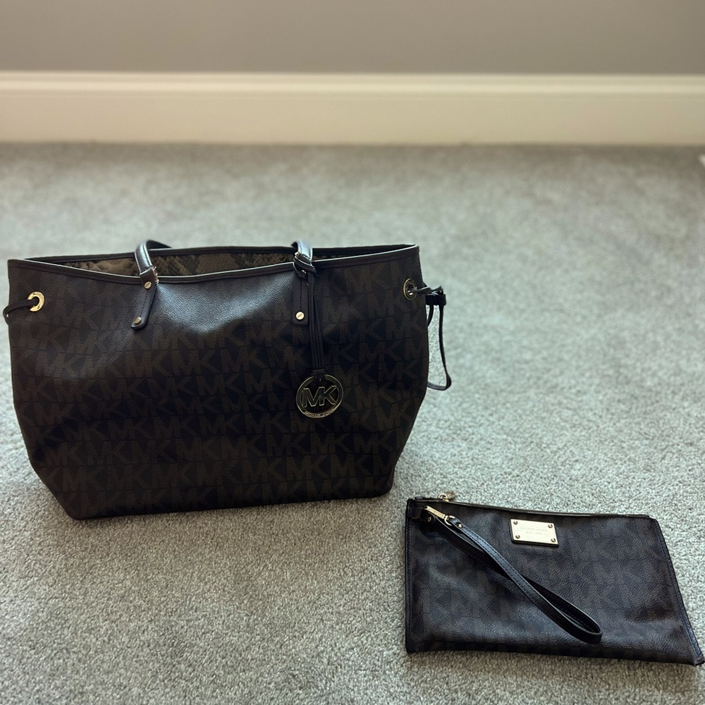 Michael Kors Bag & Wristlet